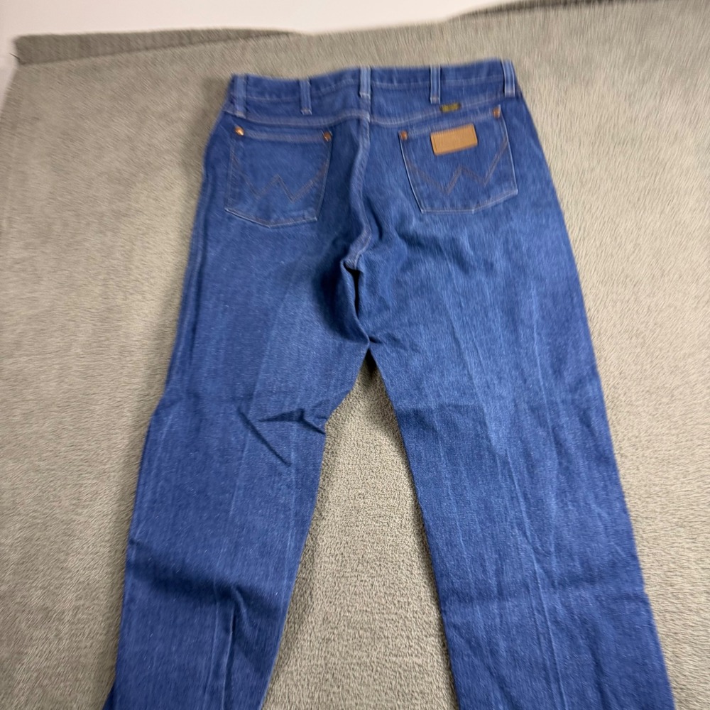 Wrangler 13MWZ Cowboy Cut Original Fit Jeans Mens 35x32 Blue Denim Straight Leg
